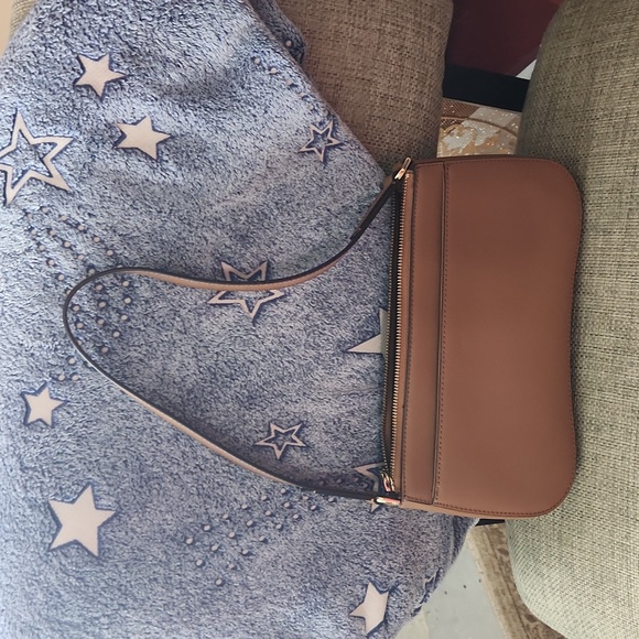 Small putse - Picture 2 of 4